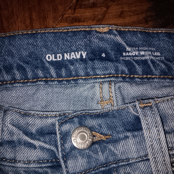 Old navy womens 4 baggy wide leg jeans - Picture 3 of 3